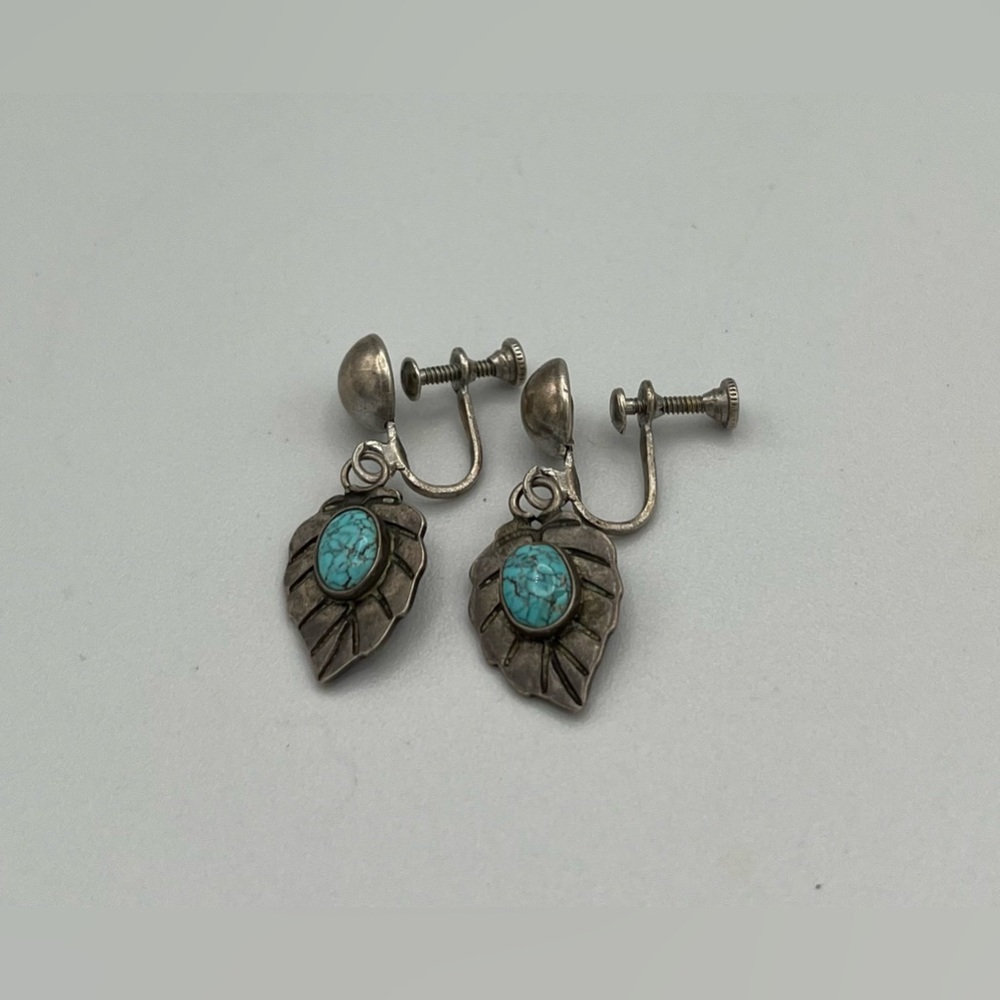 Vintage Sterling Turquoise Twist Back Clip On Earrings Leaf Dangle
